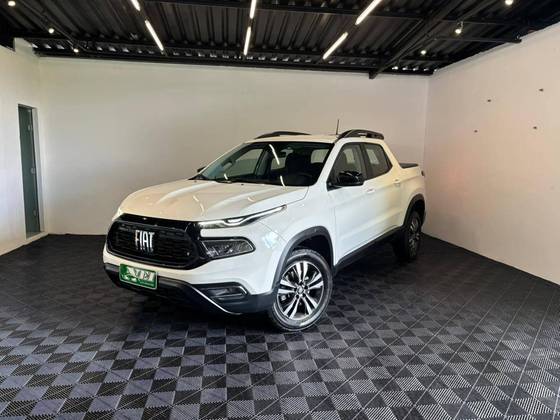 FIAT TORO 1.3 TURBO 270 FLEX FREEDOM AT6 FIAT TORO 1.3 TURBO 270 FLEX FREEDOM AT6